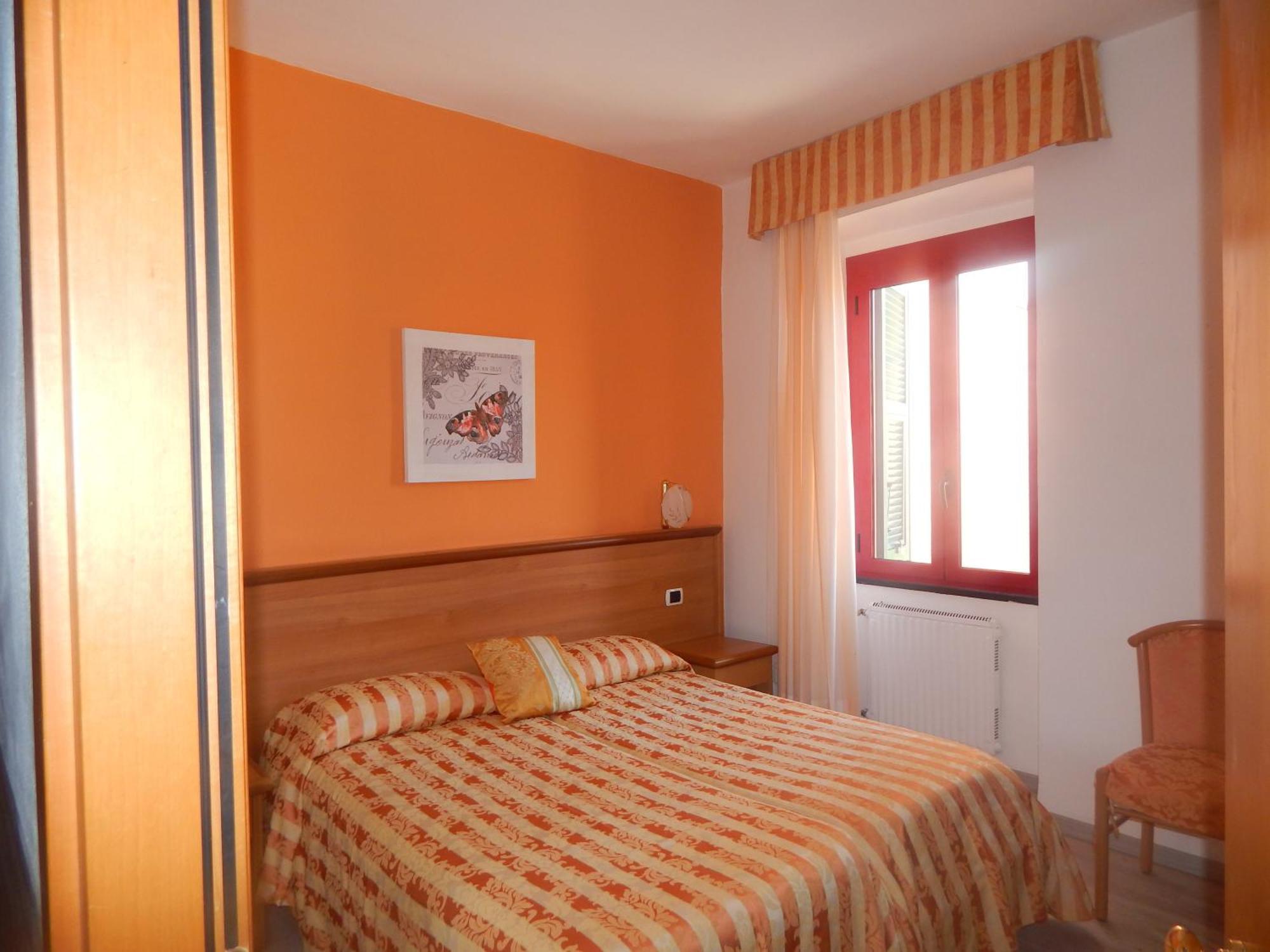 Albergo La Veranda Tavarone Esterno foto