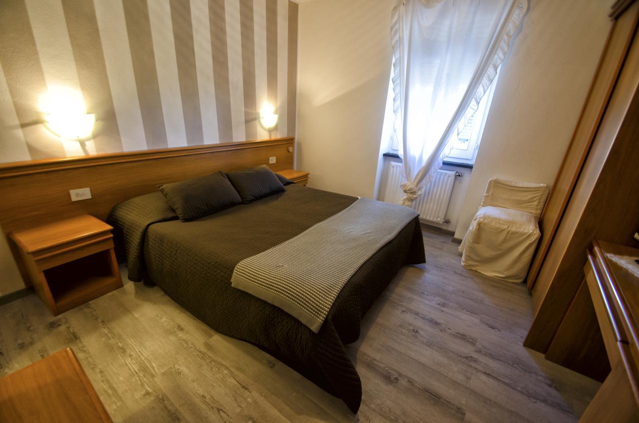Albergo La Veranda Tavarone Esterno foto